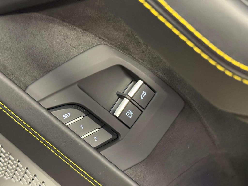 USED 2025 25 LAMBORGHINI URUS 4.0 Urus SE PHEV Auto 4WD 5dr LAMBO WARRANTY + SERVICE PACK