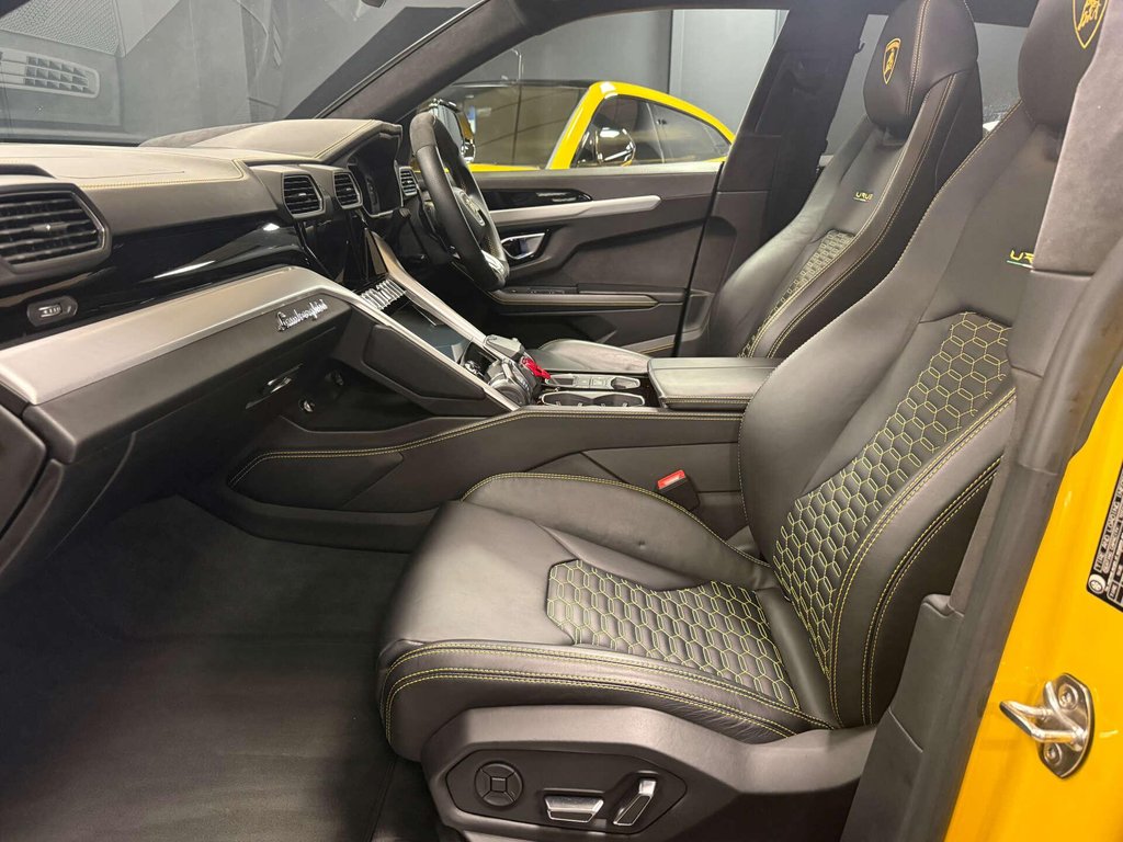 USED 2019 69 LAMBORGHINI URUS 4.0 Urus V8 Auto 4WD 5dr FSH + FRONT PPF + PAN ROOF