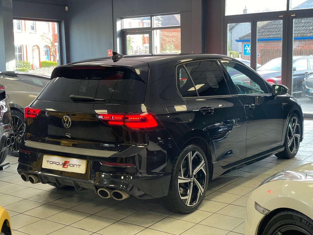 USED 2023 23 VOLKSWAGEN GOLF 2.0 Golf R TSi 4Motion Semi-Auto 4WD 5dr SH + LEATHER + HTD/COOL SEATS