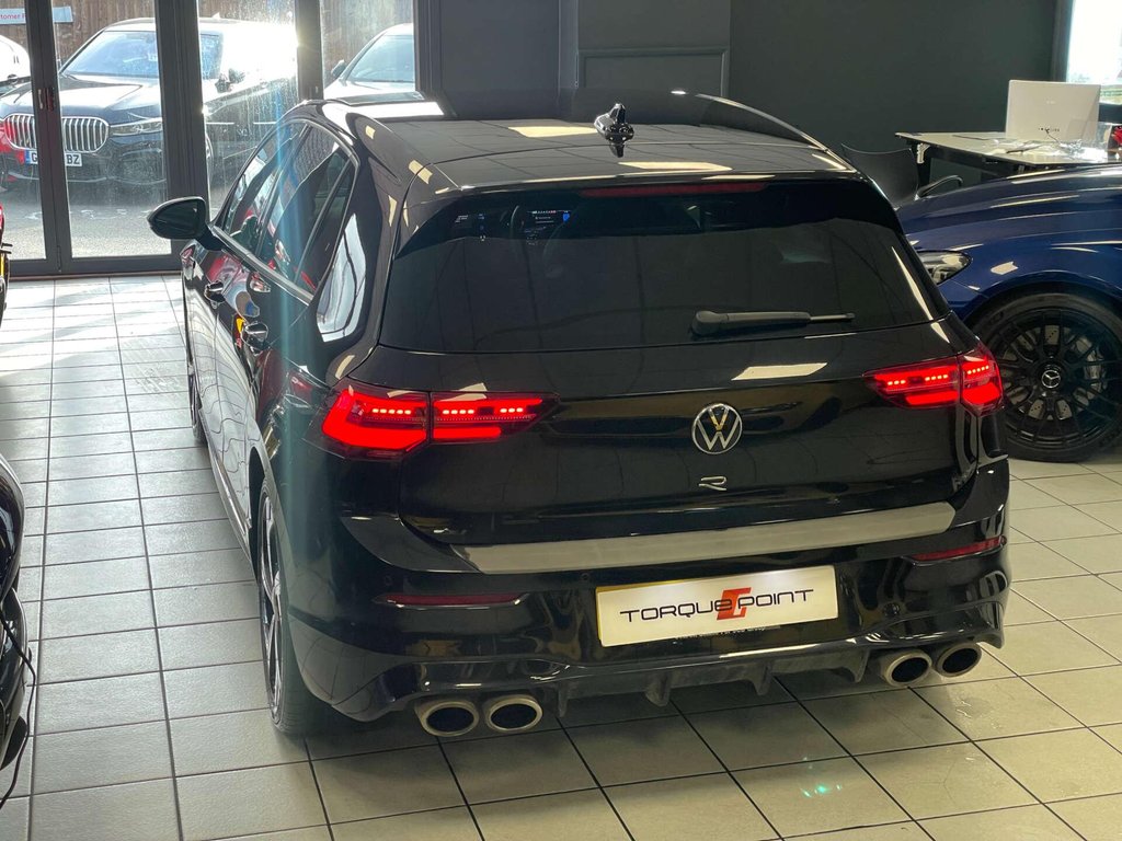 USED 2023 23 VOLKSWAGEN GOLF 2.0 Golf R TSi 4Motion Semi-Auto 4WD 5dr SH + LEATHER + HTD/COOL SEATS