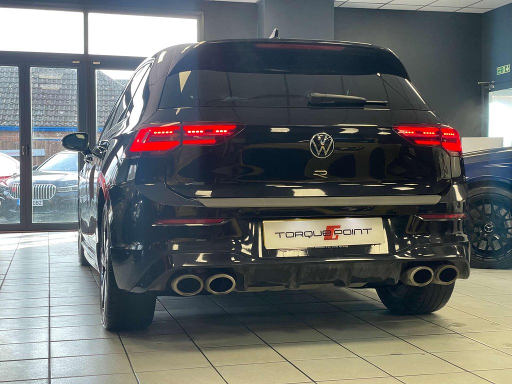 USED 2023 23 VOLKSWAGEN GOLF 2.0 Golf R TSi 4Motion Semi-Auto 4WD 5dr SH + LEATHER + HTD/COOL SEATS