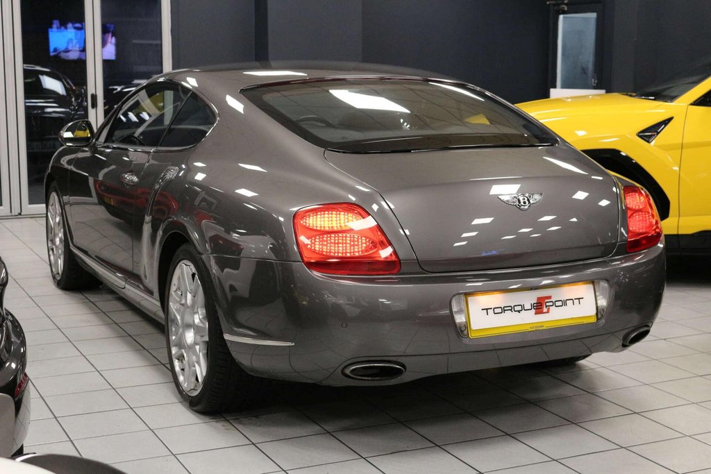 USED 2010 10 BENTLEY CONTINENTAL 6.0 Continental GT Auto 4WD 2dr FSH + MULLINER + REV.CAM