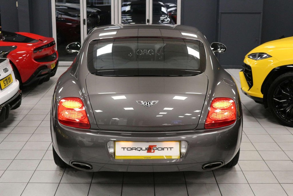 USED 2010 10 BENTLEY CONTINENTAL 6.0 Continental GT Auto 4WD 2dr FSH + MULLINER + REV.CAM