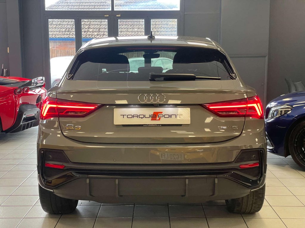 USED 2022 22 AUDI Q3 2.0 Q3 Sportback 35 TDI Black Edition Semi-Auto 5dr FDSH+ REV CAM + SONOS +1 OWNER