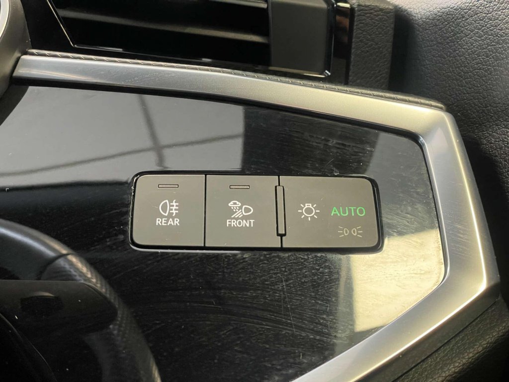 USED 2022 22 AUDI Q3 2.0 Q3 Sportback 35 TDI Black Edition Semi-Auto 5dr FDSH+ REV CAM + SONOS +1 OWNER