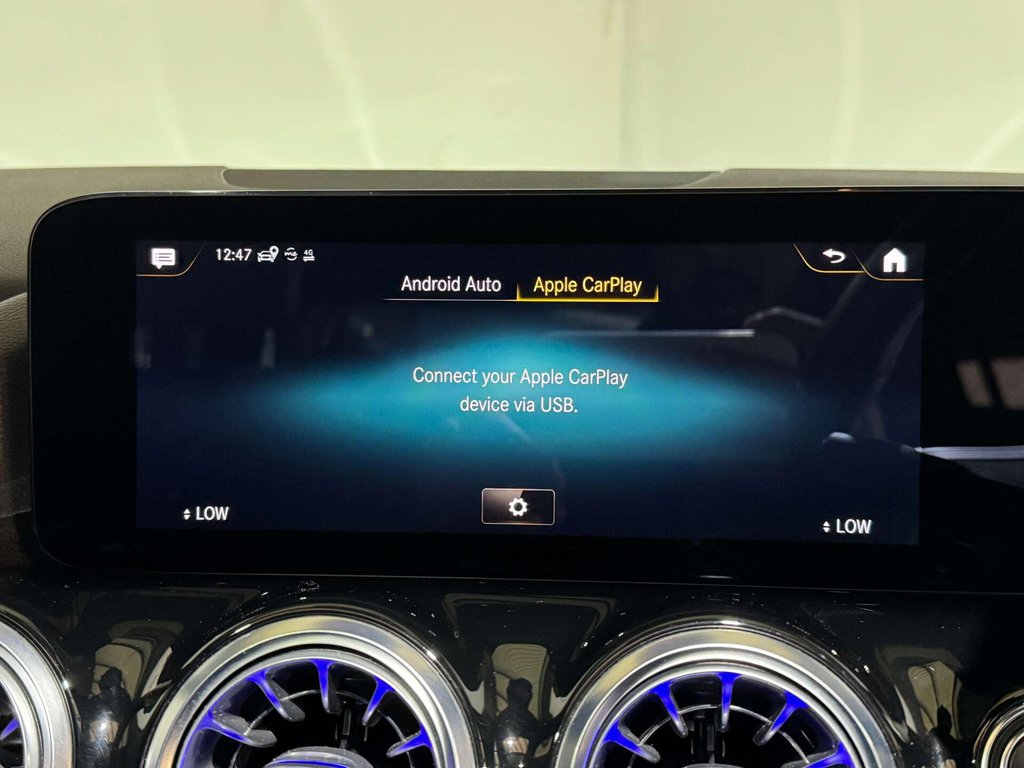 USED 2021 71 MERCEDES-BENZ GLA 1.3 GLA 180 AMG Line Premium+ Auto 5dr PAN ROOF + REV.CAM + CARPLAY