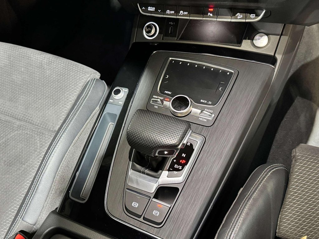 USED 2020 70 AUDI Q5 2.0 Q5 Black Edition 45 TFSI Quattro Semi-Auto 4WD 5dr FASH + PAN ROOF + TECH PACK