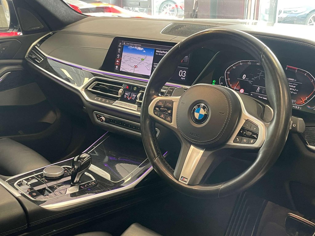 USED 2020 20 BMW X7 3.0 X7 xDrive 30d M Sport Auto 4WD 5dr FBMWSH + PAN ROOF + TECH PACK