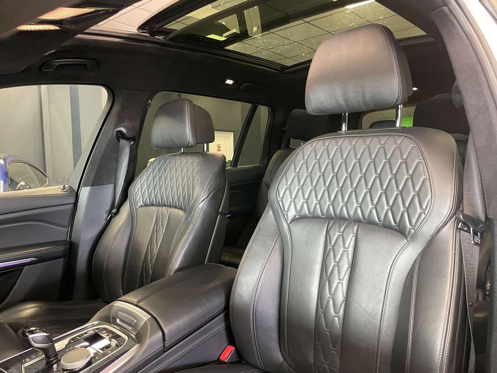 USED 2020 20 BMW X7 3.0 X7 xDrive 30d M Sport Auto 4WD 5dr FBMWSH + PAN ROOF + TECH PACK