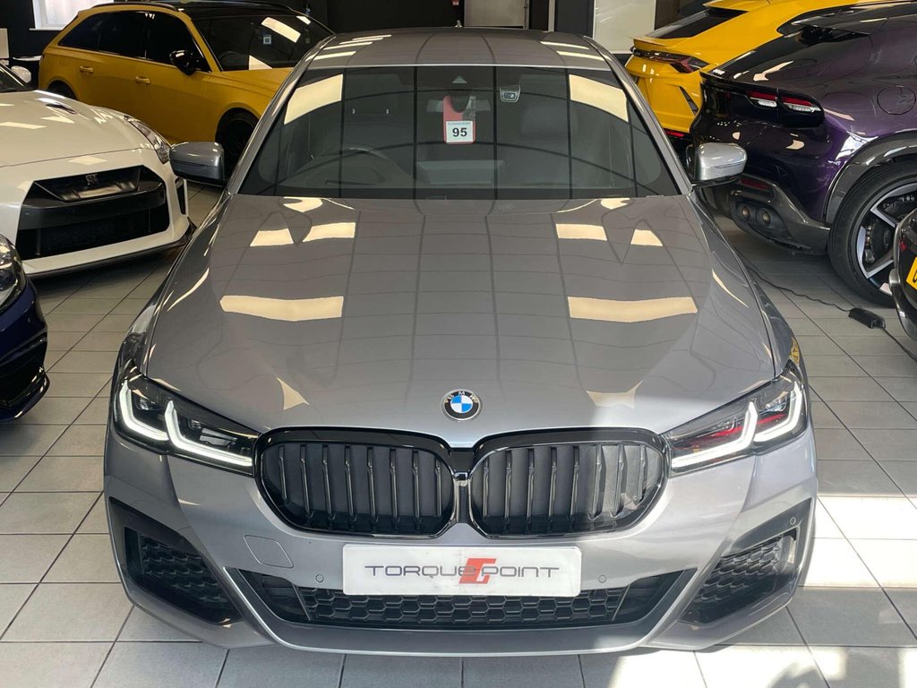 USED 2023 72 BMW 5 SERIES 3.0 530d xDrive M Sport MHEV Auto 4WD 4dr FBMWSH + HUD + HK + REV.CAM
