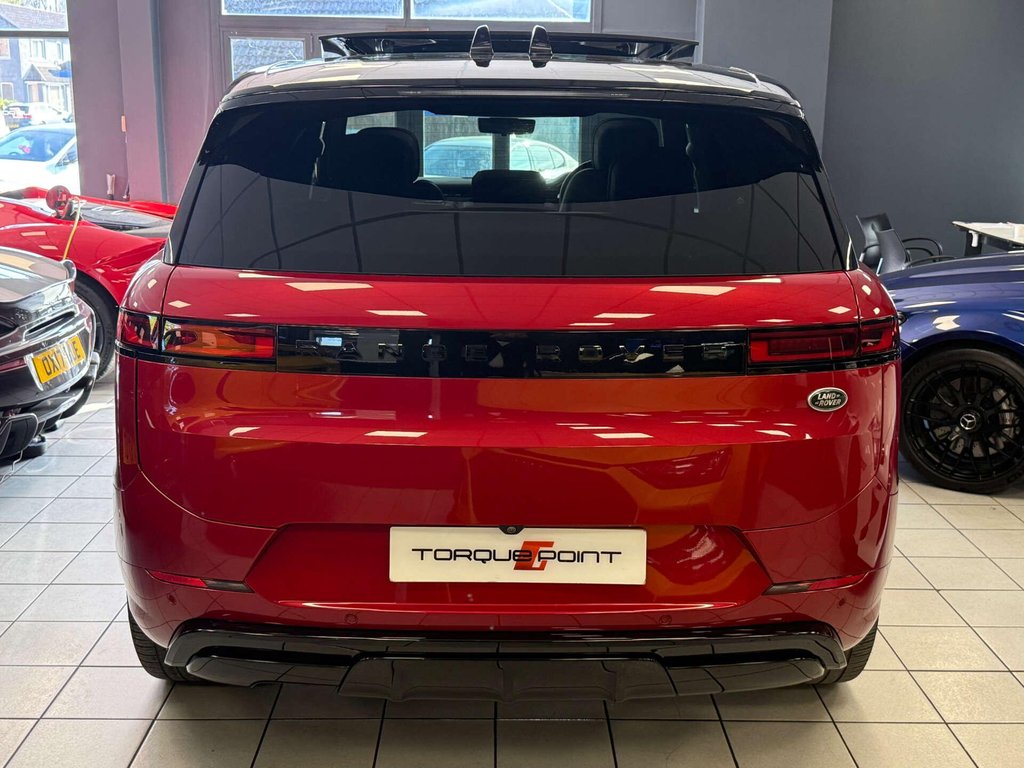 USED 2022 72 LAND ROVER RANGE ROVER SPORT 3.0 Range Rover Sport First Edition D MHEV Auto 4WD 5dr FSH + SLIDING PAN ROOF