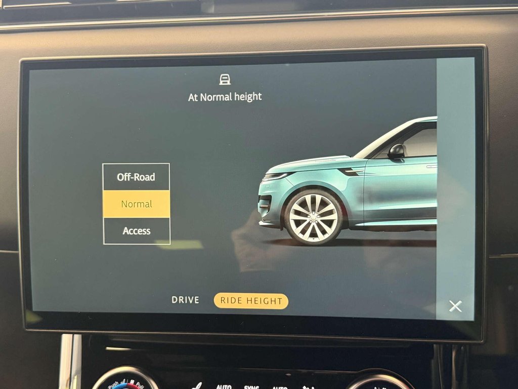 USED 2022 72 LAND ROVER RANGE ROVER SPORT 3.0 Range Rover Sport First Edition D MHEV Auto 4WD 5dr FSH + SLIDING PAN ROOF