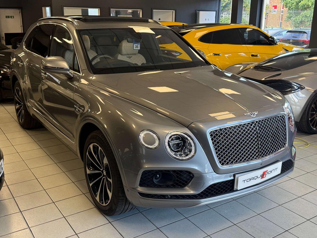 USED 2016 16 BENTLEY BENTAYGA 6.0 Bentayga W12 Auto 4WD 5dr PAN ROOF + 360 CAM + FRONT PPF