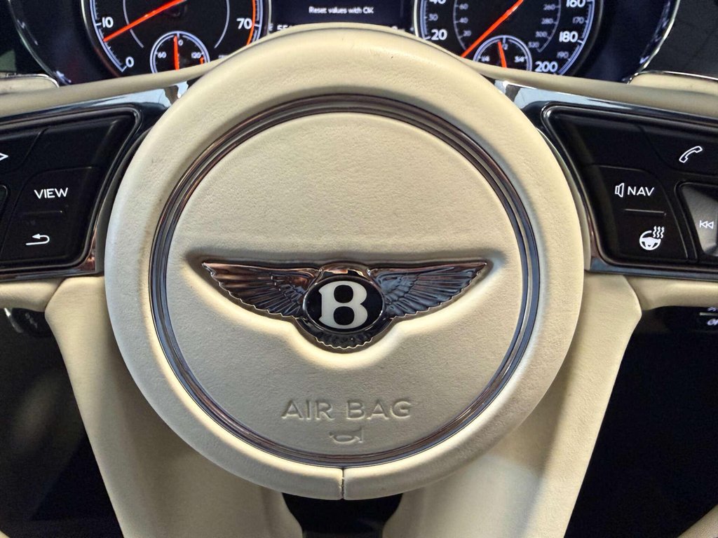 USED 2016 16 BENTLEY BENTAYGA 6.0 Bentayga W12 Auto 4WD 5dr PAN ROOF + 360 CAM + FRONT PPF
