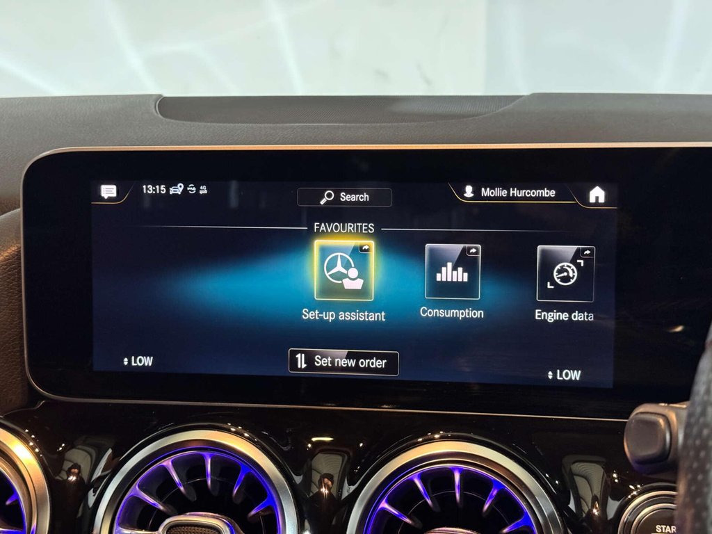 USED 2020 70 MERCEDES-BENZ GLA 1.3 GLA 200 AMG Line Premium Auto 5dr SH + REV.CAM + AMBIENT LIGHTIN