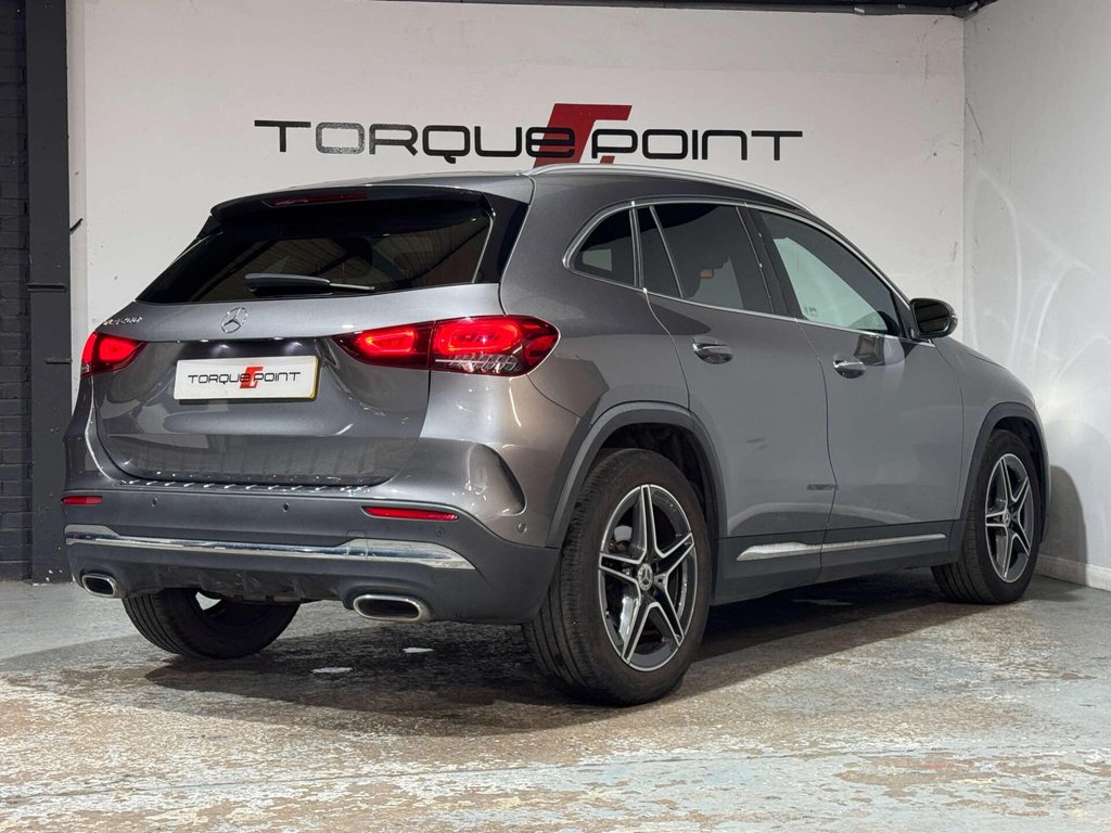 USED 2020 70 MERCEDES-BENZ GLA 1.3 GLA 200 AMG Line Premium Auto 5dr SH + REV.CAM + AMBIENT LIGHTIN