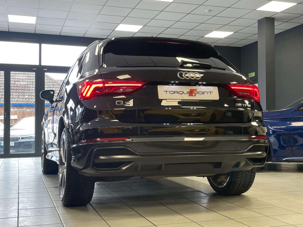 USED 2022 22 AUDI Q3 1.5 Q3 Black Edition 35 TFSI MHEV Semi-Auto 5dr SH + SONOS + REV.CAM
