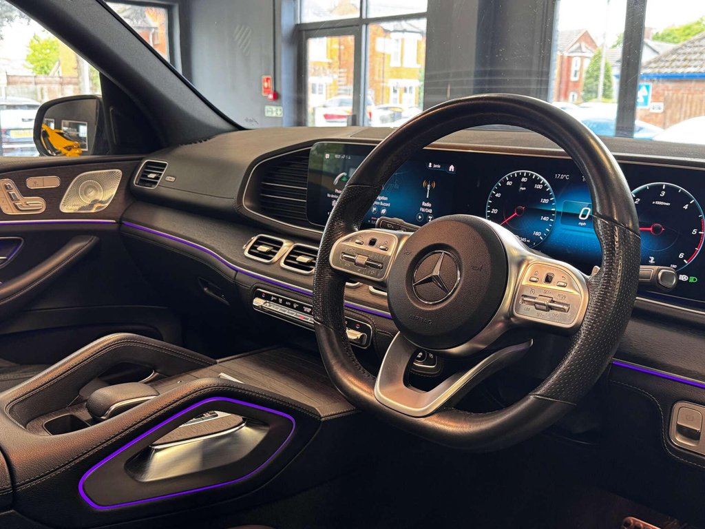 USED 2020 70 MERCEDES-BENZ GLE 2.0 GLE 300 AMG Line Premium+ D 4Matic Auto 4WD 5dr FSH + PAN ROOF + TOWBAR