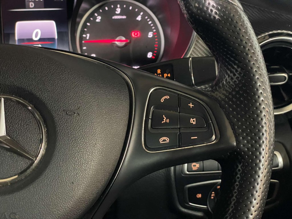 USED 2019 19 MERCEDES-BENZ V-CLASS 2.0 V 220 D AMG Line Auto 5dr SH + PAN.ROOF + 360 CAM