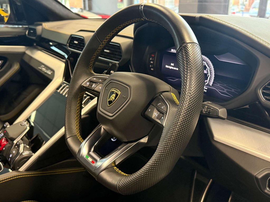 USED 2020 70 LAMBORGHINI URUS V8 AUTO FULL PPF + PAN ROOF + WARRANTY