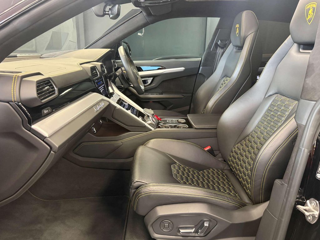 USED 2020 70 LAMBORGHINI URUS V8 AUTO FULL PPF + PAN ROOF + WARRANTY