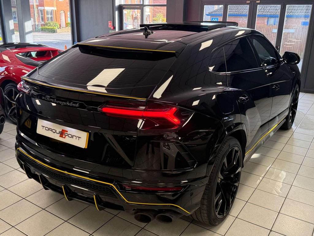 USED 2020 70 LAMBORGHINI URUS V8 AUTO FULL PPF + PAN ROOF + WARRANTY