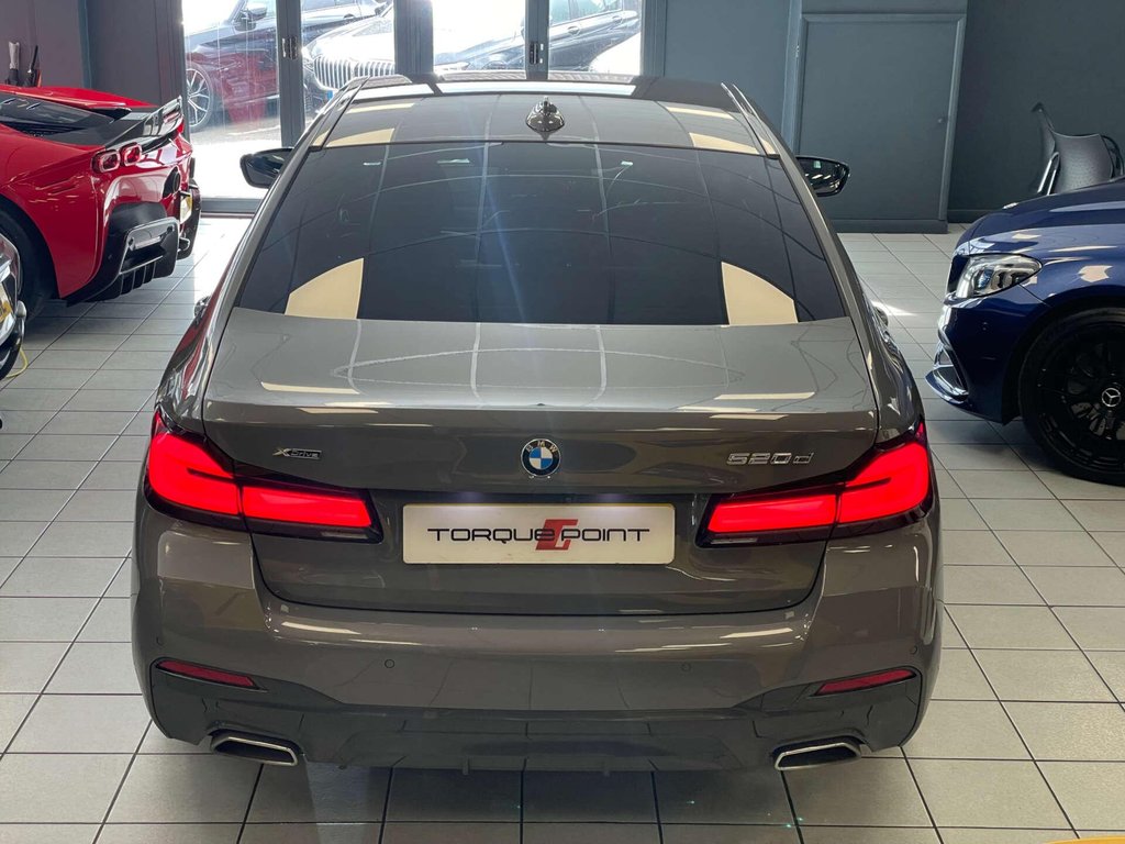 USED 2021 71 BMW 5 SERIES 2.0 520d xDrive M Sport MHEV Auto 4WD 4dr FSH + COMFORT PACK