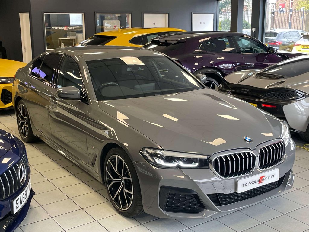USED 2021 71 BMW 5 SERIES 2.0 520d xDrive M Sport MHEV Auto 4WD 4dr FSH + COMFORT PACK