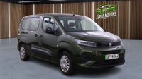 USED 2025 74 VAUXHALL Combo Life Electric 52kWh Design XL MPV 5dr Electric Auto (7.4kW Charger) (136 ps) +++1 OWNER FROM NEW+++