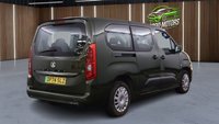 USED 2025 74 VAUXHALL Combo Life Electric 52kWh Design XL MPV 5dr Electric Auto (7.4kW Charger) (136 ps) +++1 OWNER FROM NEW+++