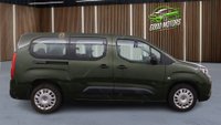 USED 2025 74 VAUXHALL Combo Life Electric 52kWh Design XL MPV 5dr Electric Auto (7.4kW Charger) (136 ps) +++1 OWNER FROM NEW+++