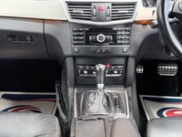 USED 2011 11 MERCEDES-BENZ E-CLASS 2.1 E250 CDI BlueEfficiency Sport Saloon 4dr Diesel G-Tronic+ Euro 5 (s/s) (204 ps) 