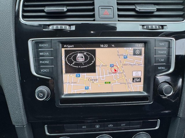 View our VOLKSWAGEN GOLF