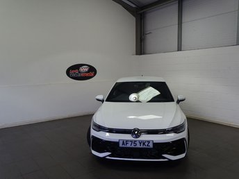 View our VOLKSWAGEN GOLF