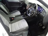 USED 2017 67 VOLKSWAGEN TIGUAN 2.0 TDI R-Line SUV 5dr Diesel DSG 4Motion Euro 6 (s/s) (150 ps) FSH SAT NAV HALF LEATHER CRUISE PAN ROOF PARK SENSORS APPLE CARPLAY