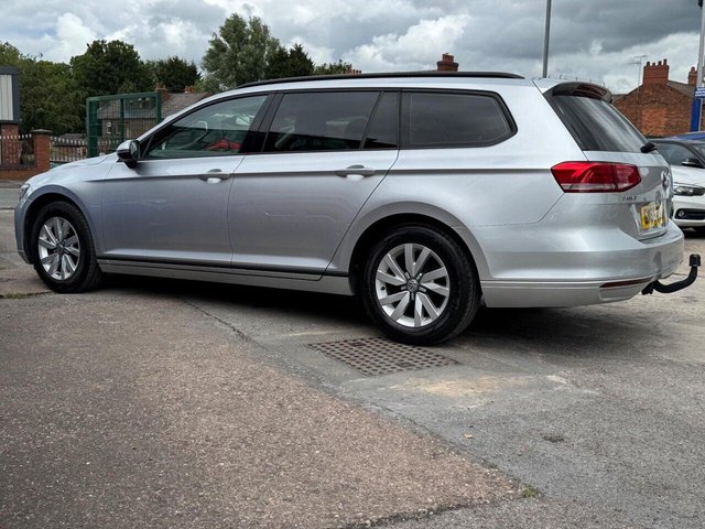 View our VOLKSWAGEN PASSAT