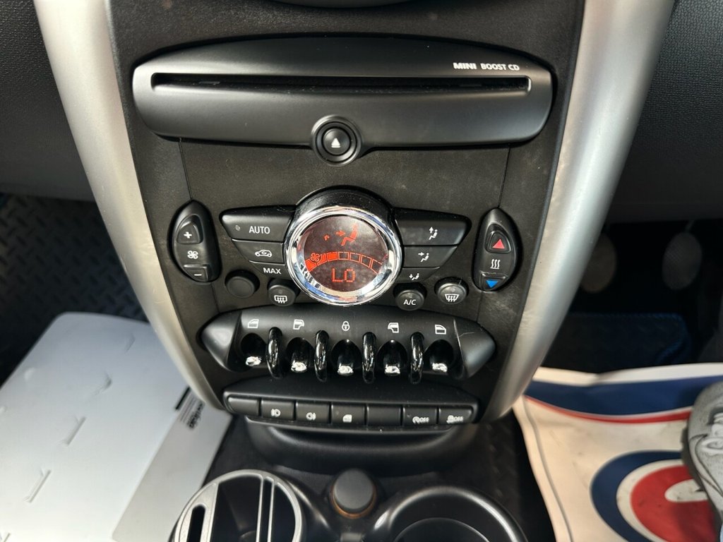 2012 Mini Countryman thumbnail 12
