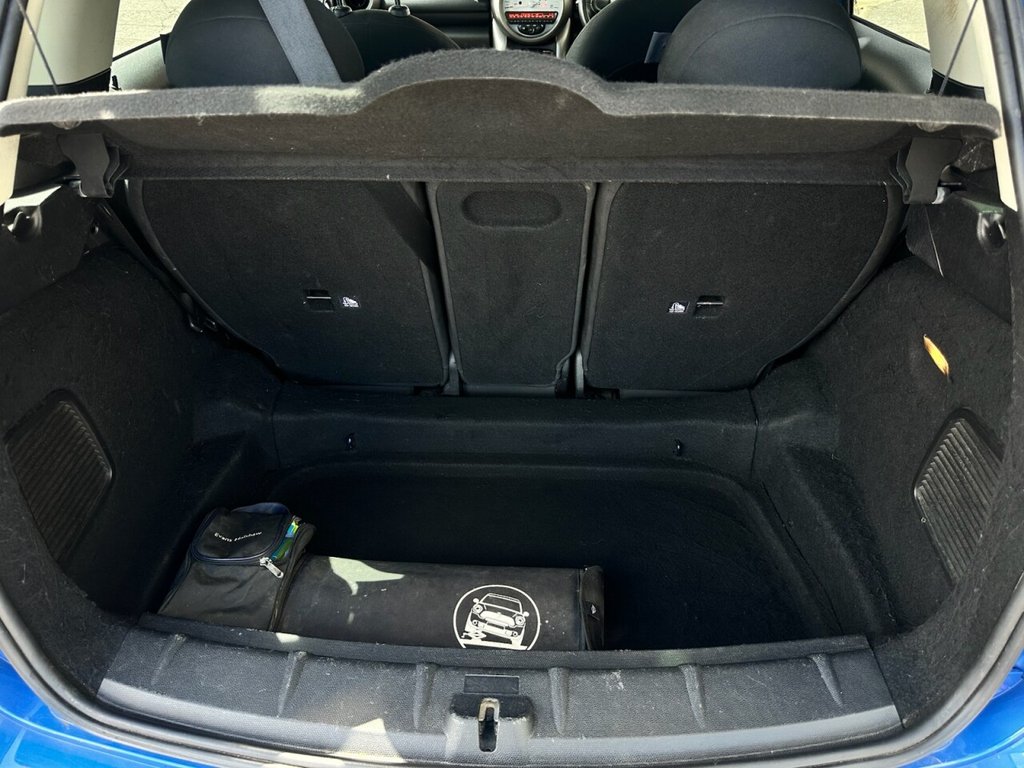 2012 Mini Countryman thumbnail 15