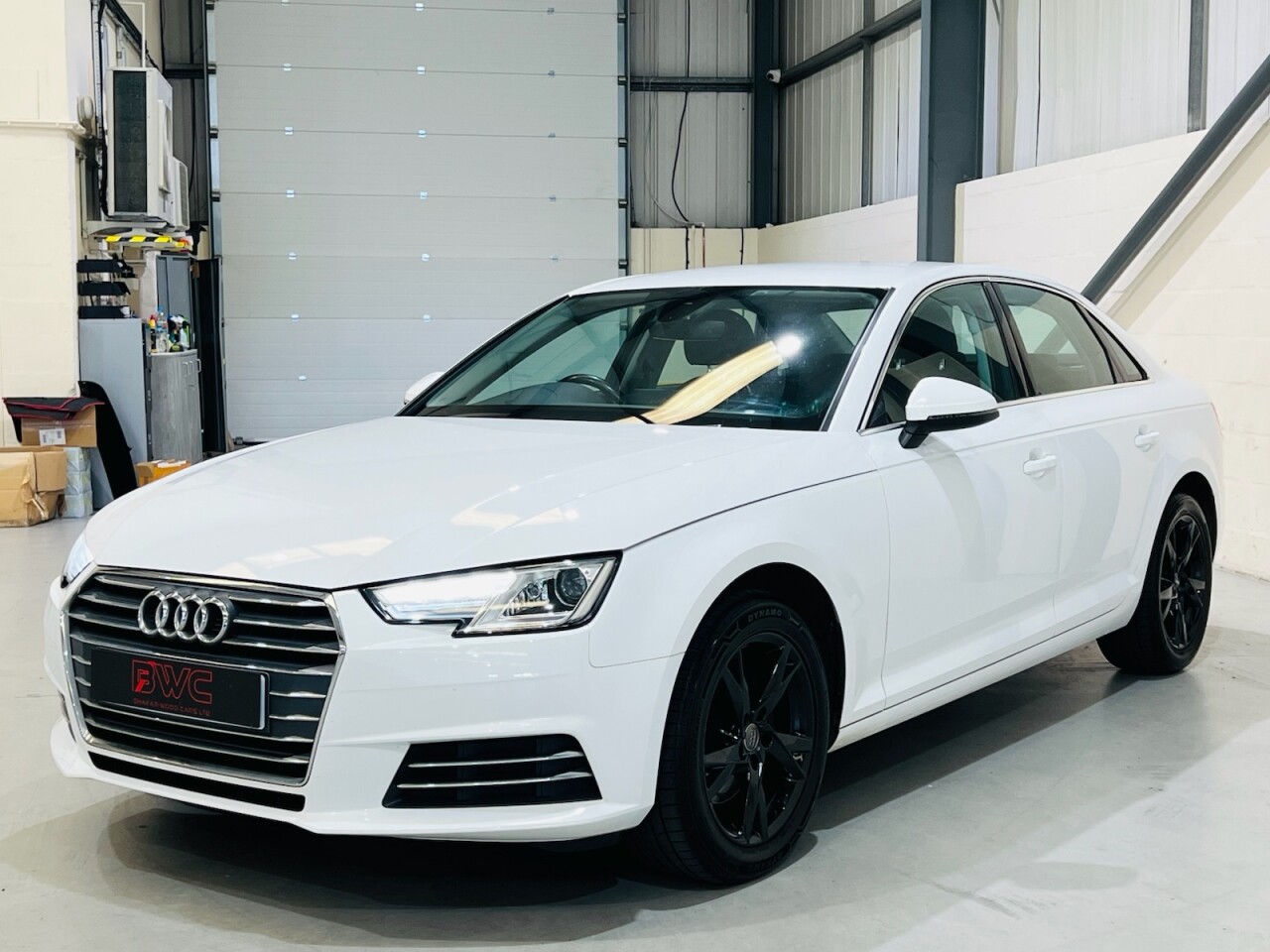 2016 Audi A4 thumbnail 8
