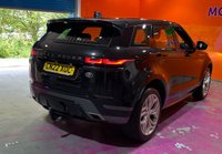 USED 2022 22 LAND ROVER RANGE ROVER EVOQUE 1.5 P300e 12.2kWh R-Dynamic SE SUV 5dr Petrol Plug-in Hybrid Auto 4WD Euro 6 (s/s) (309 ps) Hybrid 4x4. Plug In. Spec'd.