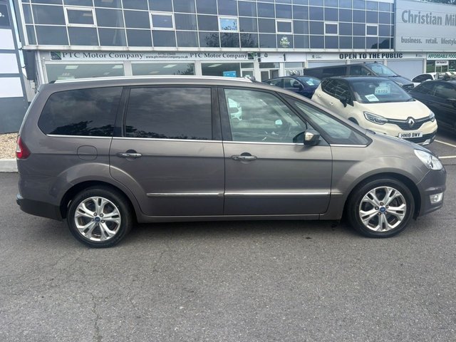View our FORD GALAXY