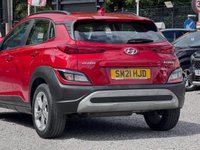 USED 2021 21 HYUNDAI KONA 1.0 T-GDi MHEV SE Connect 5dr - LOW MILEAGE R/CAM | DAB | CRUISE | APPLE