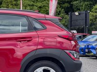 USED 2021 21 HYUNDAI KONA 1.0 T-GDi MHEV SE Connect 5dr - LOW MILEAGE R/CAM | DAB | CRUISE | APPLE