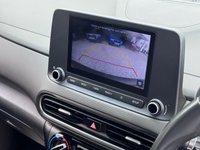 USED 2021 21 HYUNDAI KONA 1.0 T-GDi MHEV SE Connect 5dr - LOW MILEAGE R/CAM | DAB | CRUISE | APPLE