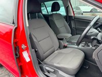 USED 2019 19 VOLKSWAGEN GOLF 1.6 TDI MATCH FIVE DOOR 115 BHP + SAT NAV + PARKING SENSORS 