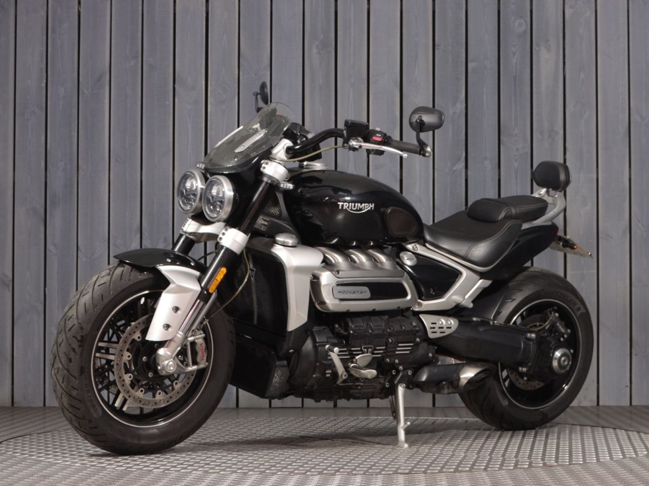 TRIUMPH ROCKET III