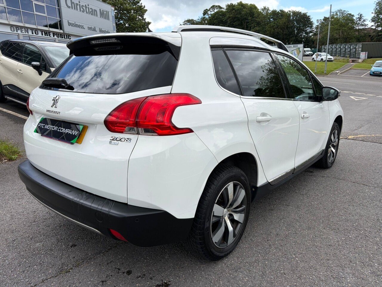 PEUGEOT 2008 2014 1.6 E HDI ALLURE SUV 5DR DIESEL MANUAL EURO 5 S...