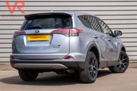 USED 2018 68 TOYOTA RAV4 2.5 VVT-h Design SUV 5dr Petrol Hybrid CVT 4WD Euro 6 (s/s) (197 ps) Bluetooth + Cooled Seats + Roof Rails