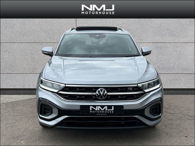 View our VOLKSWAGEN T-ROC