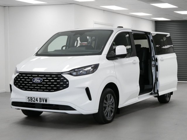 View our Ford Tourneo Custom range